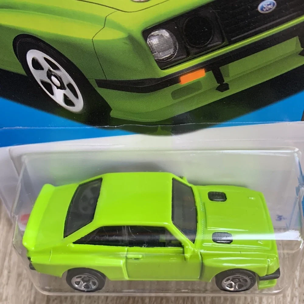 Hot Wheels Car Ford Escort RS2000 Green Factory Fresh Hotwheels 2024 Mattel New